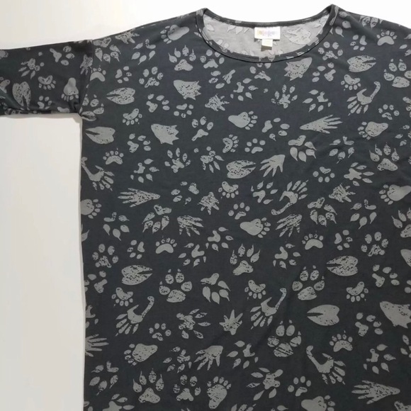 LuLaRoe Tops - LulaRoe Paw Print 🐾 Irma LuLaRoe Tops - LulaRoe Paw Print 🐾 Irma